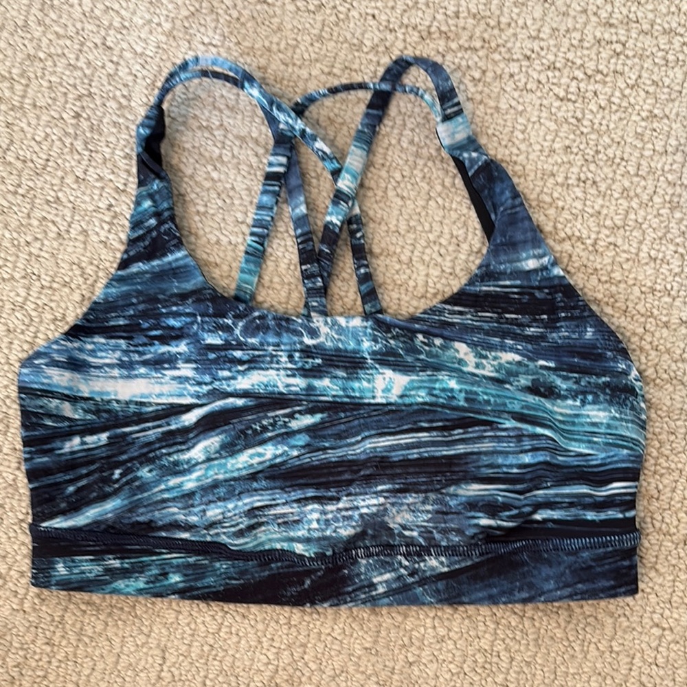 Strappy lululemon blue Bra size 6